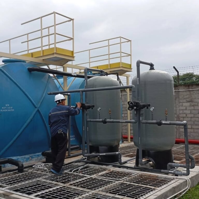 Mengenal Karakteristik Limbah Cair Industri dan Solusi Penanganannya yang Efektif